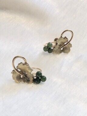 60s Krementz Jade Grape Pearls & Gold Leaf MCM Vintage Clip On Earrings